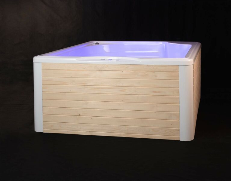 Majestic Tiles Hot Tube_5