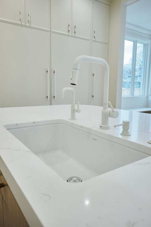 Majestic Tiles recently completed stunning kitchen, bathroom, and full-home remodeling projects in Winnetka, IL. As a trusted remodeling company specializing in remodeling construction, we transformed outdated spaces into elegant, modern designs. Our kitchen remodeling in Winnetka features custom cabinetry, sleek countertops, and innovative layouts, while our bathroom remodeling in Winnetka boasts luxurious finishes and spa-like features. Whether it's a full renovation in Winnetka or a single-room upgrade, Majestic Tiles delivers impeccable craftsmanship tailored to your vision.